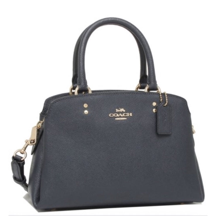 COAthtCH Classic handbags