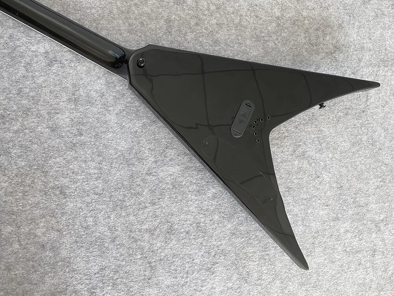 Shaped V Dovetail Flying Electric Guitar, Rosewoodd Fingerboard Active Pickup Top