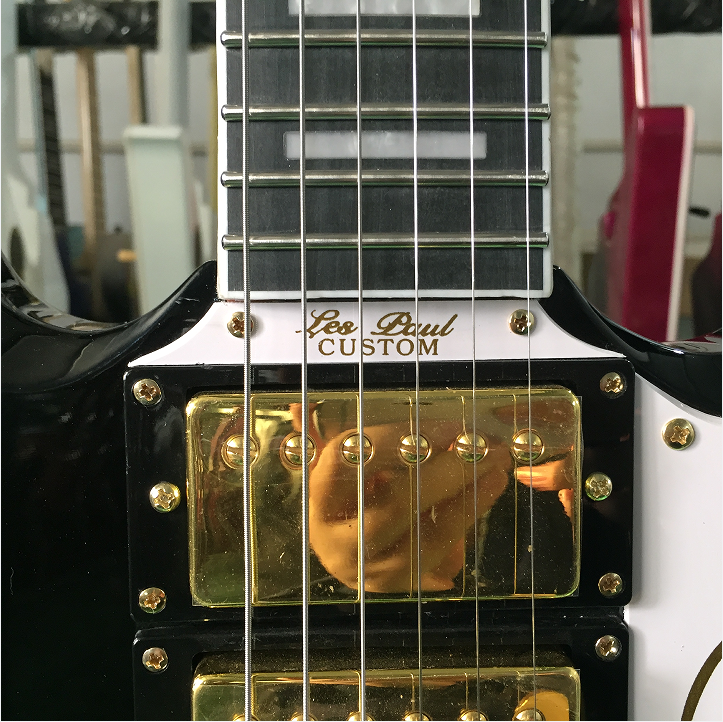Hot Electric Guitar Black H-H-H Pickups Tremolo Bridge Mahogany Body