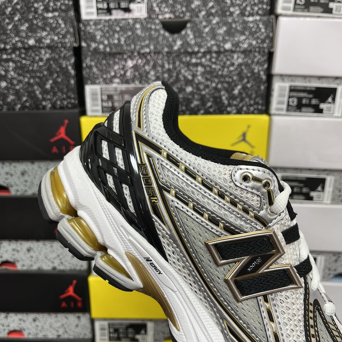New Balance 1906 Sneakers detail 2