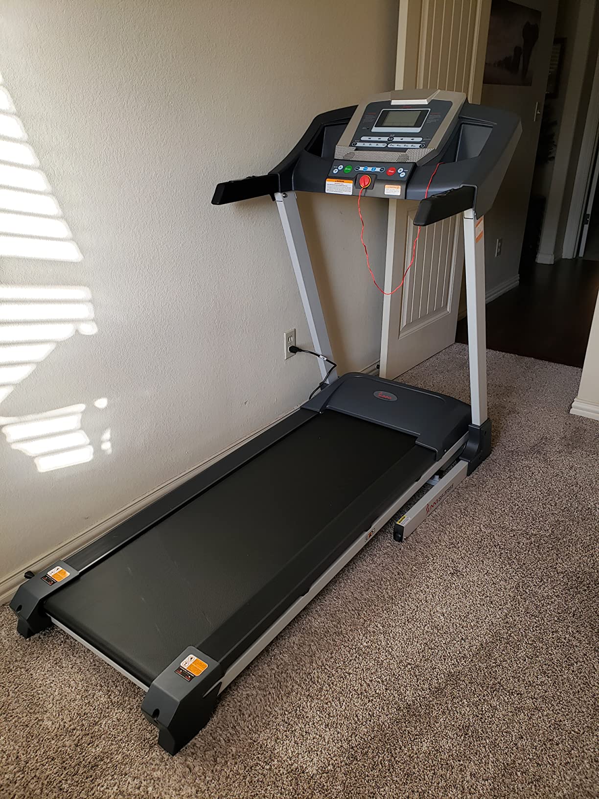 Smart Treadmill with Auto Incline