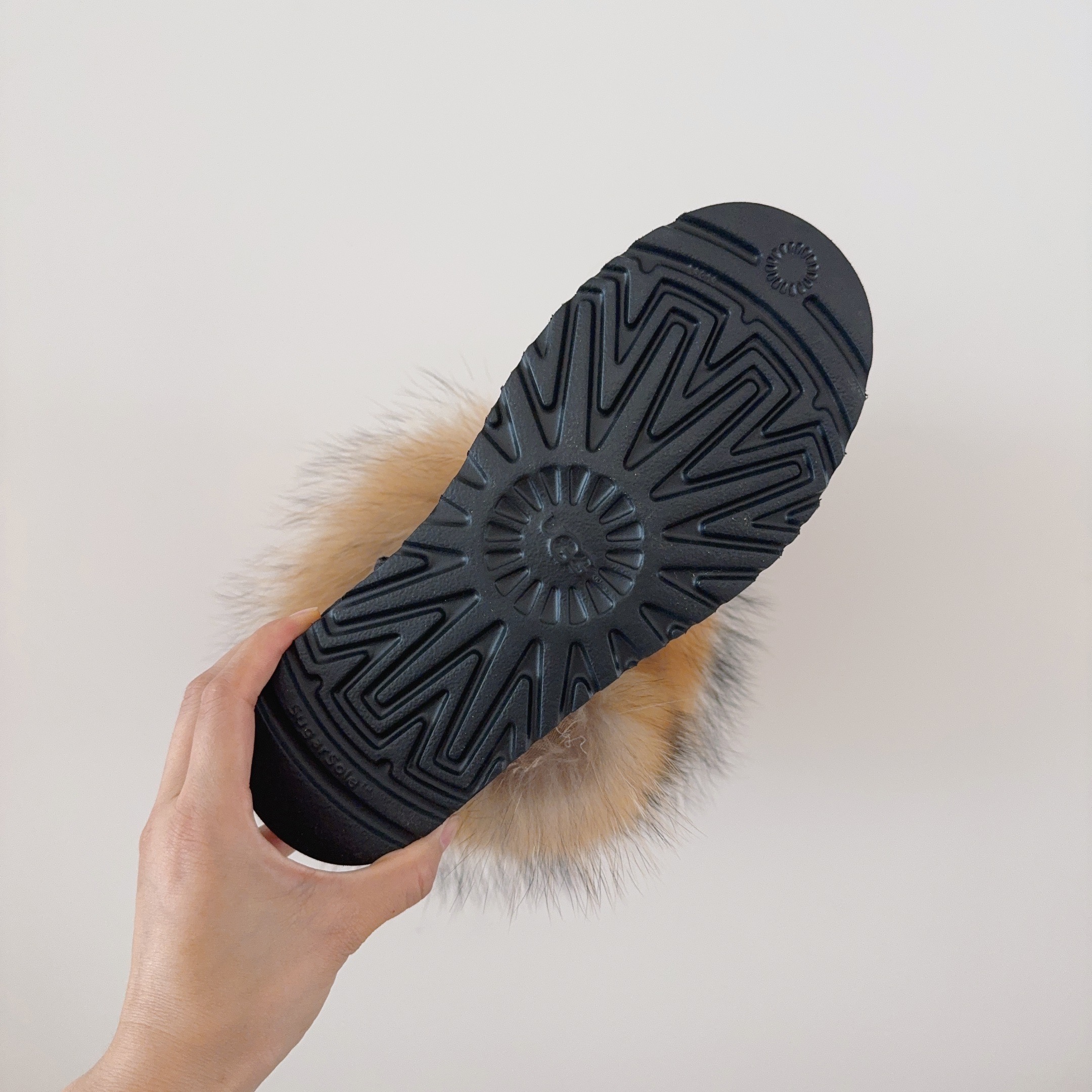 5825 Genuine Fur Trim Mid-Calf Boots