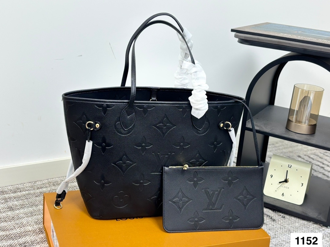 Louis Vuitton Tote Bag