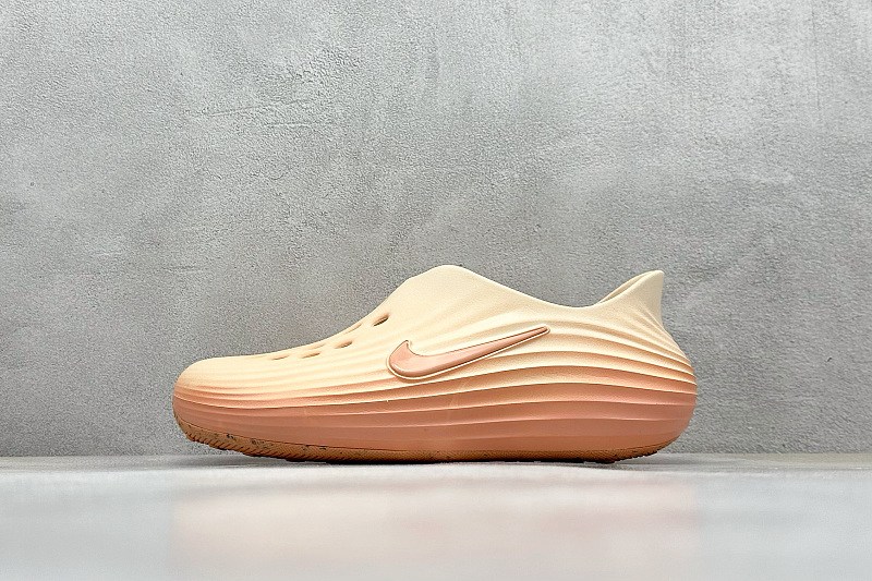 Nike ReactX Rejuven8 Sneakers