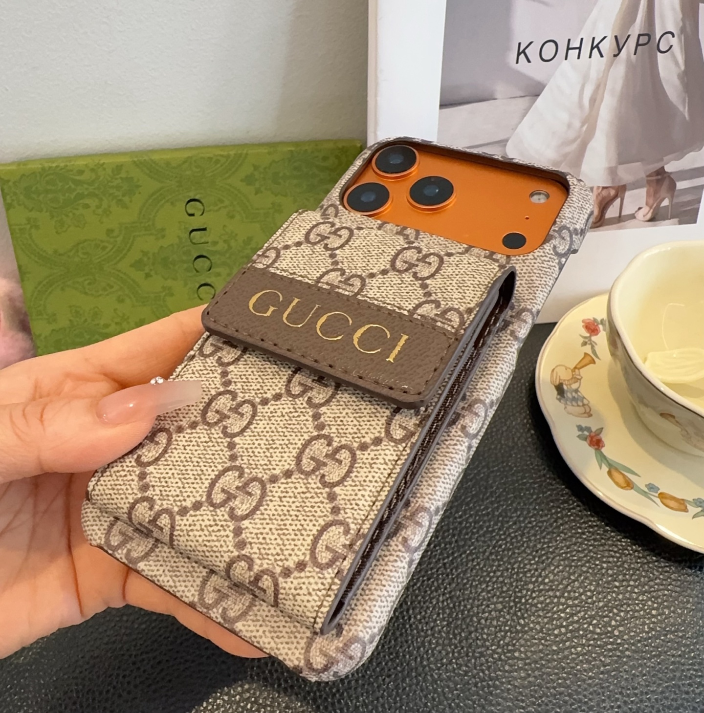 Gucci GG Supreme Monogram Card Holder Wallet Leather Luxury Phone Case