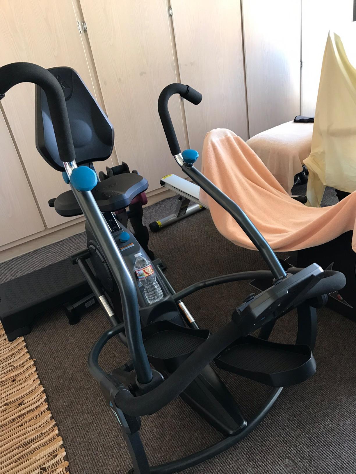 Teeter FreeStep Recumbent Cross Trainer and Elliptical