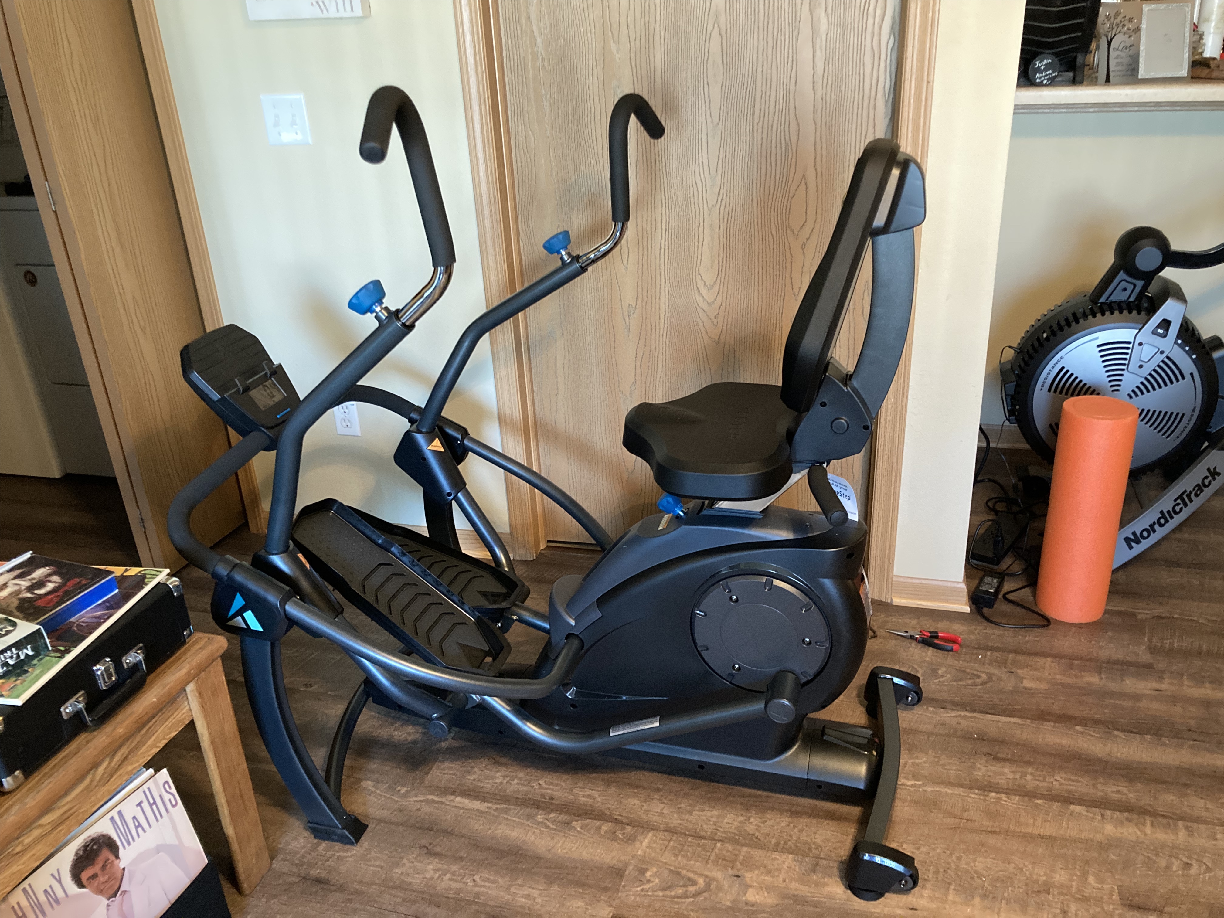 Teeter FreeStep Recumbent Cross Trainer and Elliptical