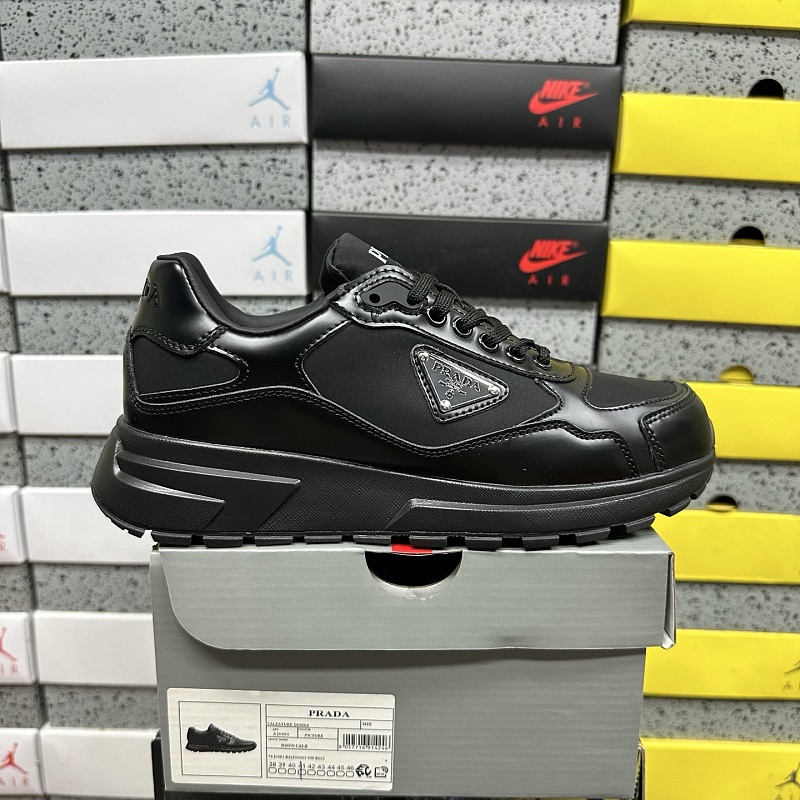 Prada PRAX 1 Sneakers style options