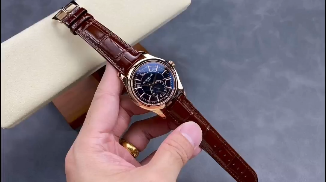【Super Clone】Replica Patek Philippe Complications Rose Gold 5205R 011 40mm Mens Watch