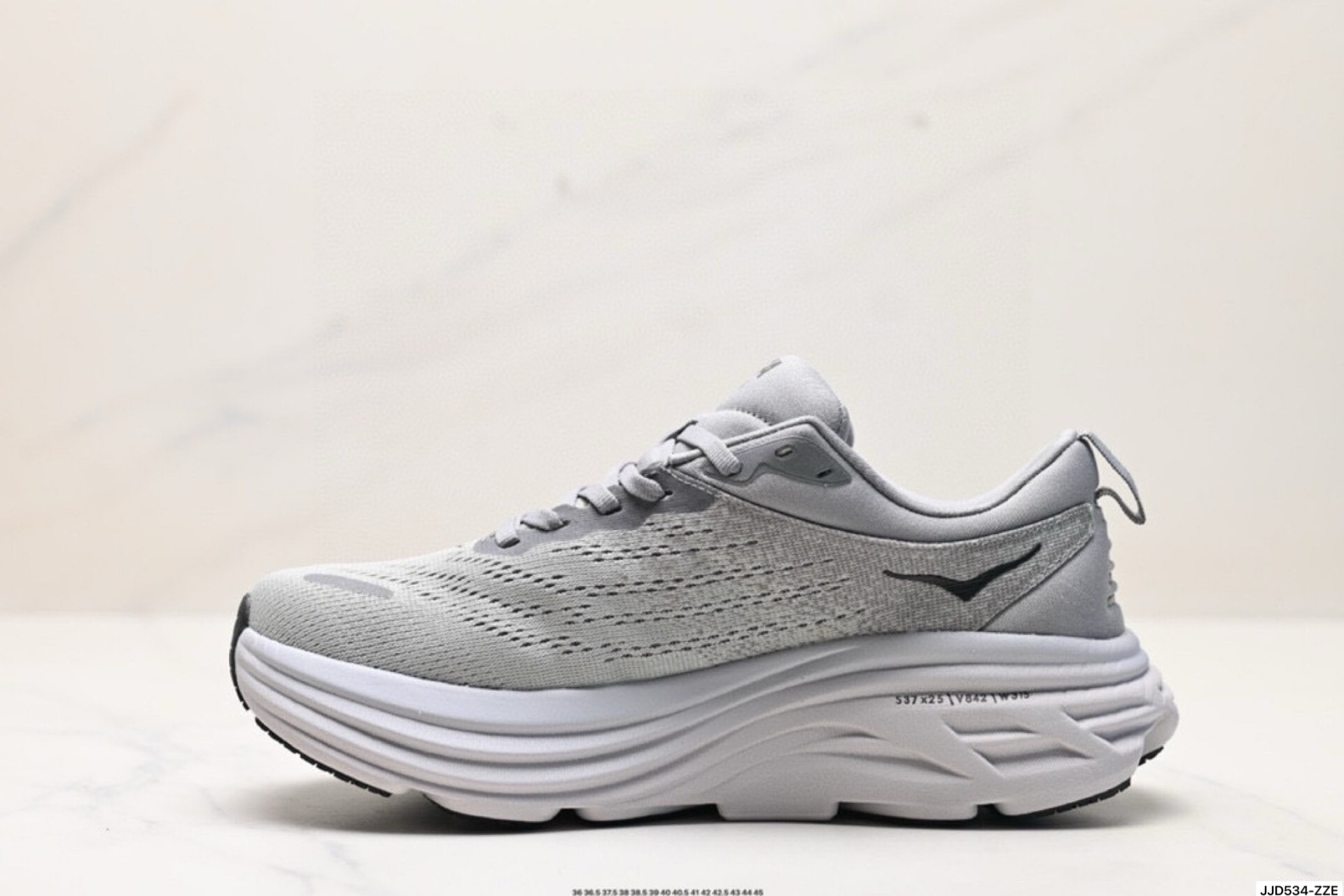 HOKA Bondi 8