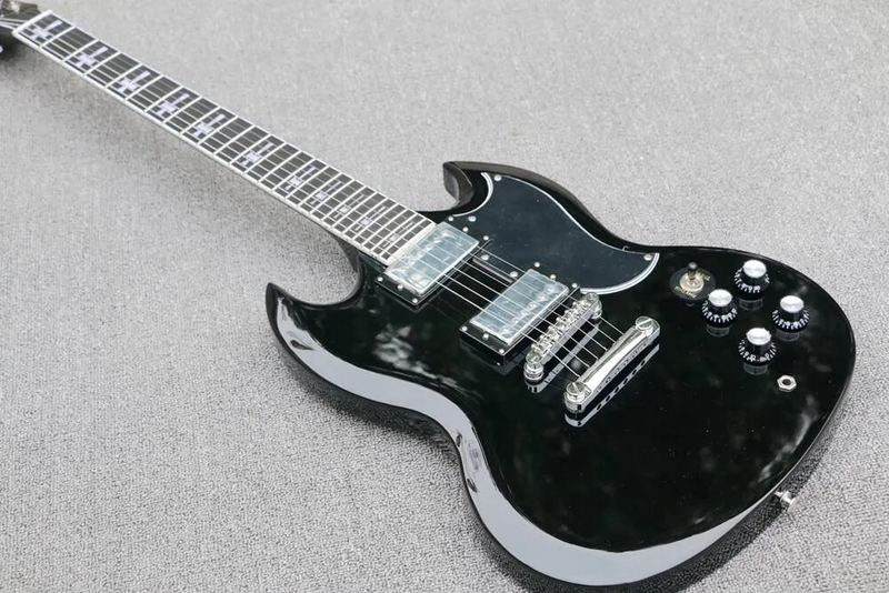 Custom Tony Iommi model Black Solid body 24 frets Electric Guitar 6-string