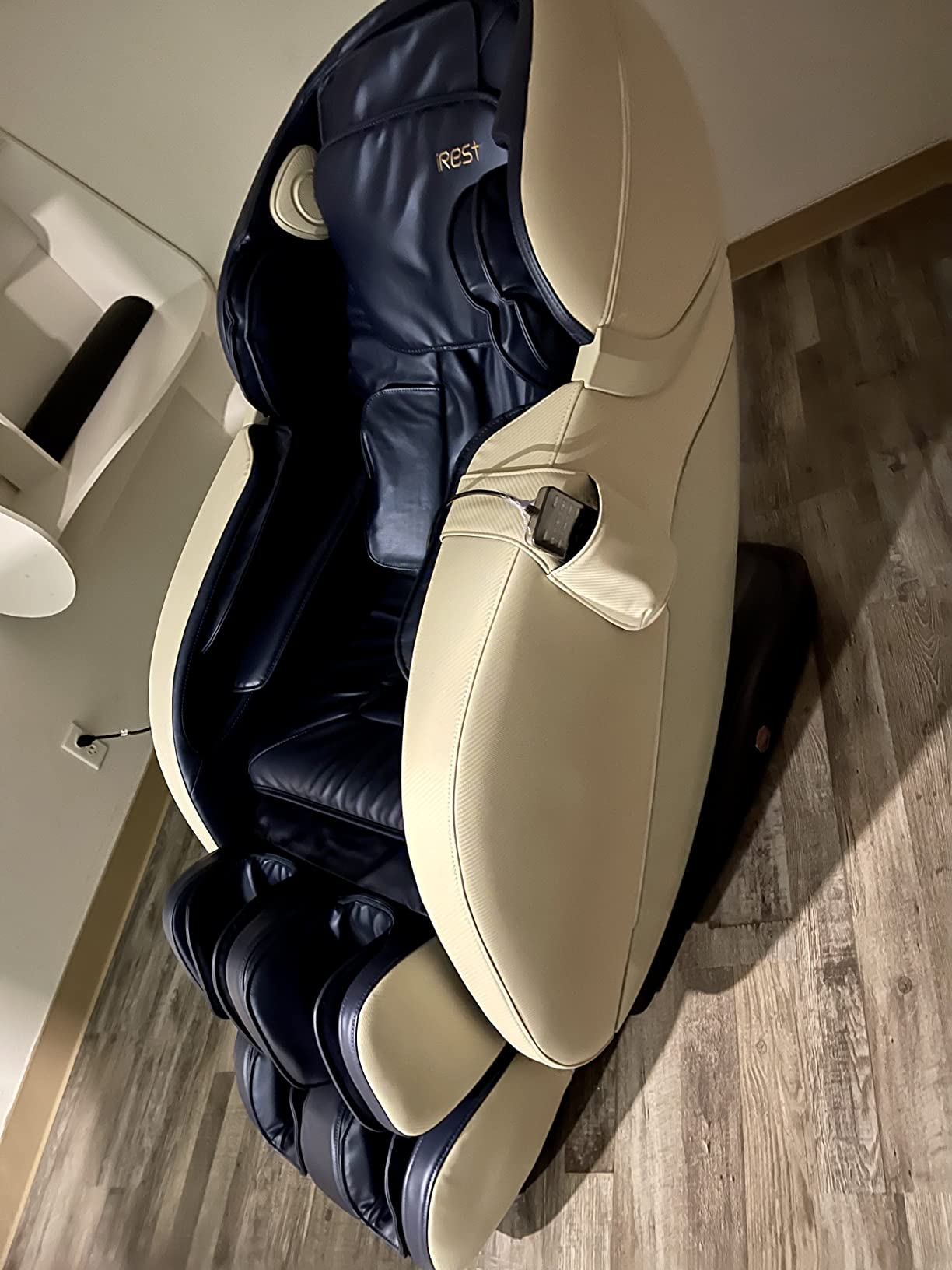 iRest SL Track Massage Chair Recliner