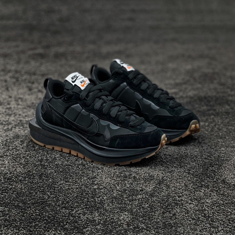 Nike x sacai Sneakers