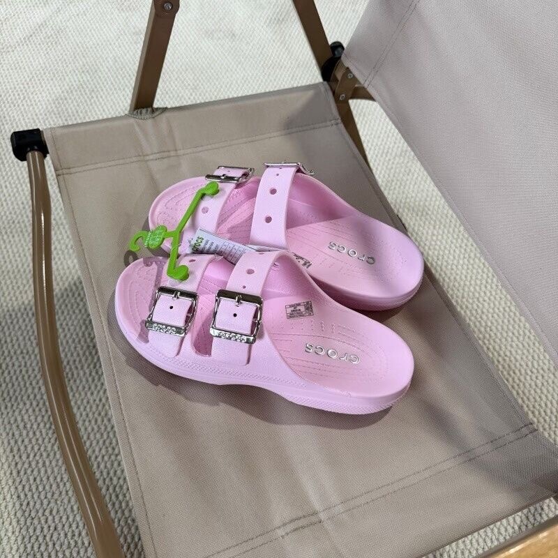 Crocs Saturday Sandals