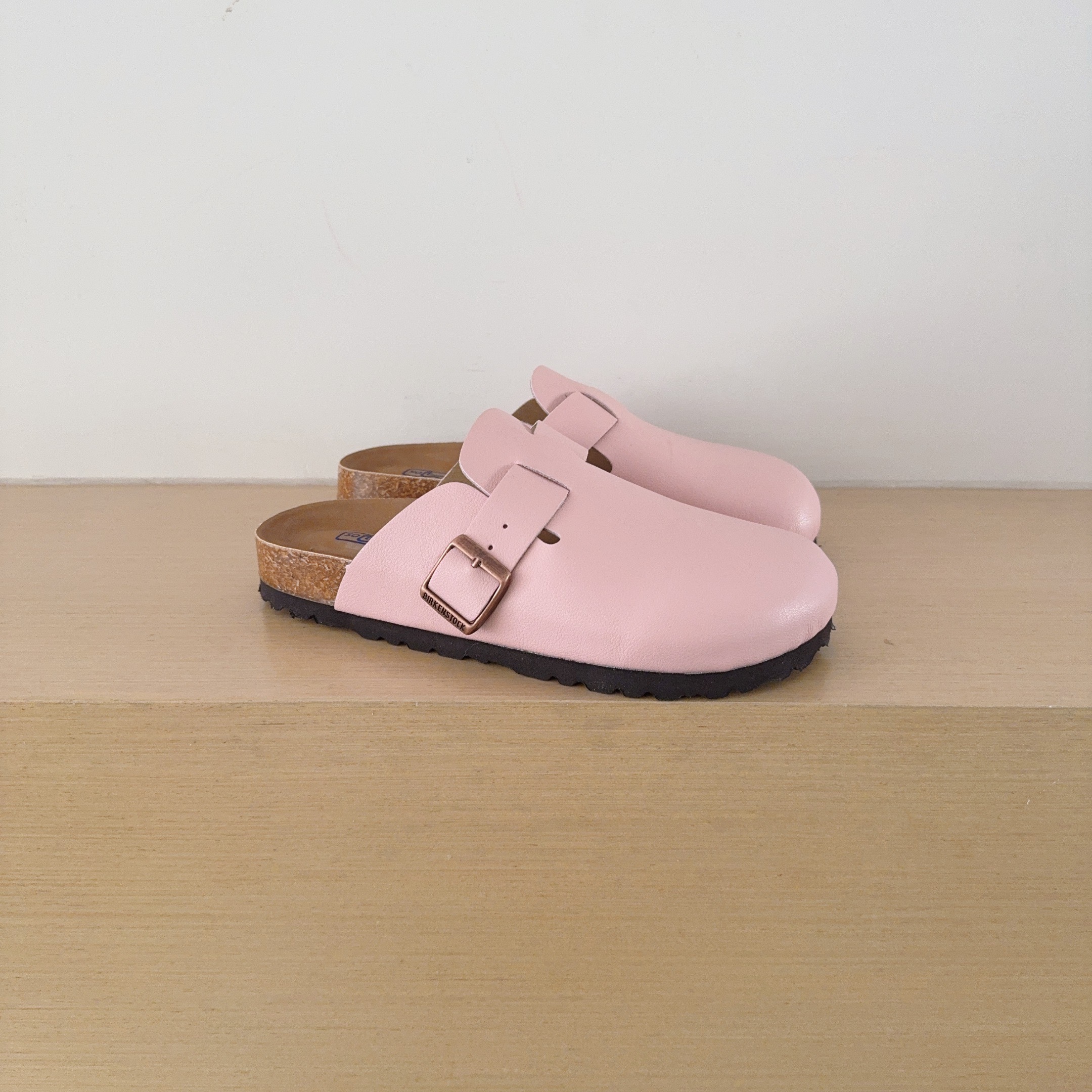 UGG Kids Matte And Gloss Series Birken-Style Clogs Adult And Kids