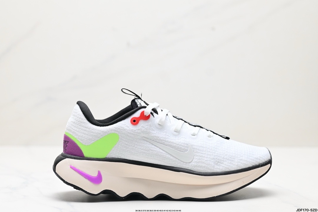 Nike MOTIVA