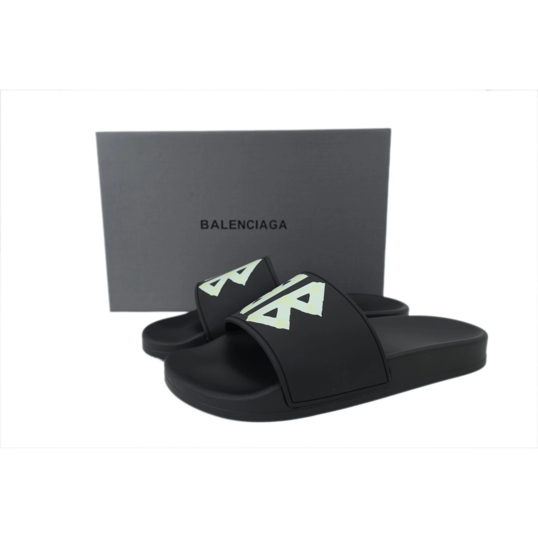 Balenciaga Pool Slide