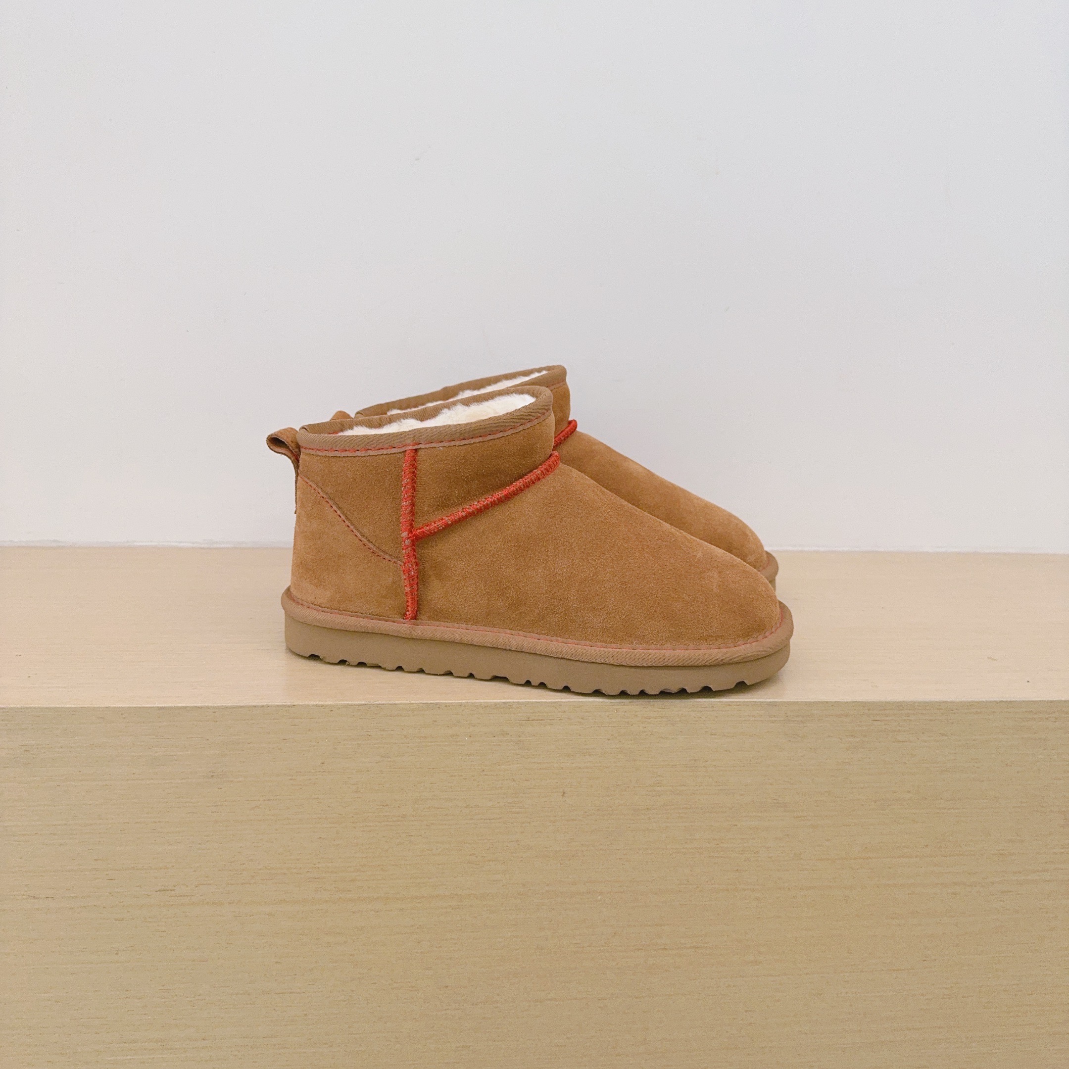 UGG Kids Footwear Style 027