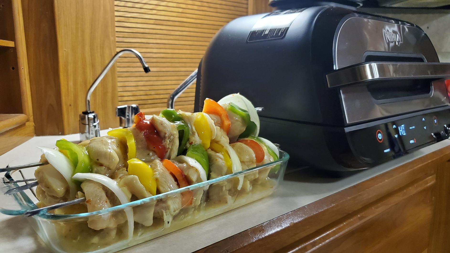 Ninja EG201 Foodi 6-in-1 Indoor Grill with Air Fry