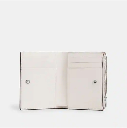 COAthtCH Classic Wallet