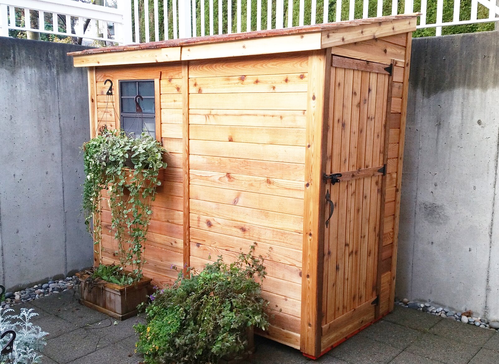 8x4 ft Single Door Cedar Wood Storage Shed