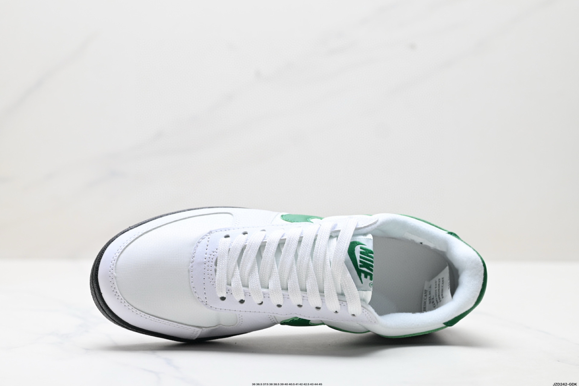 Nike Field General 82