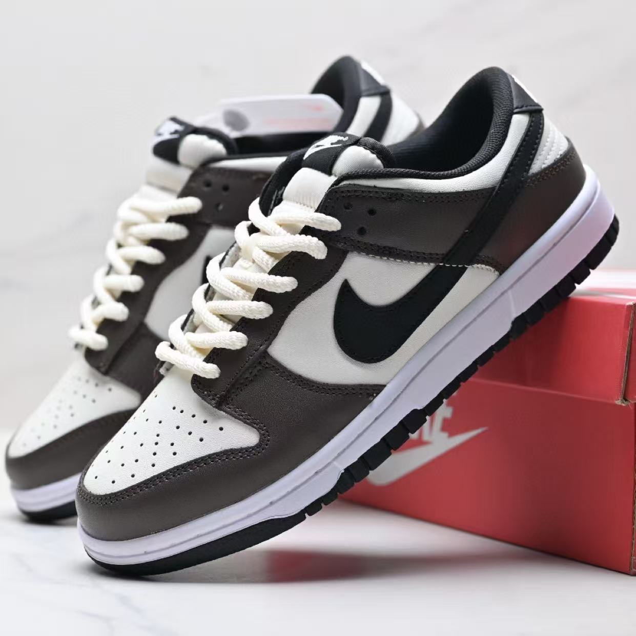 Nike Dunk Low Collection