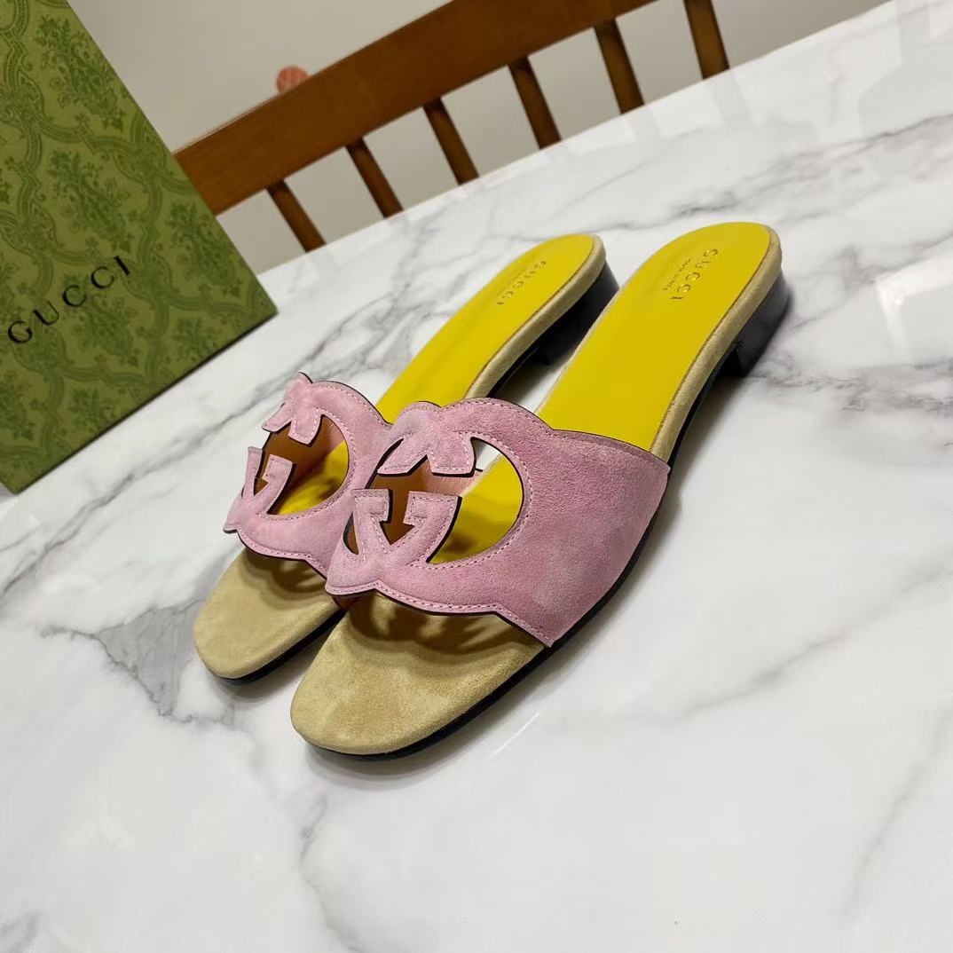Gucci slippers
