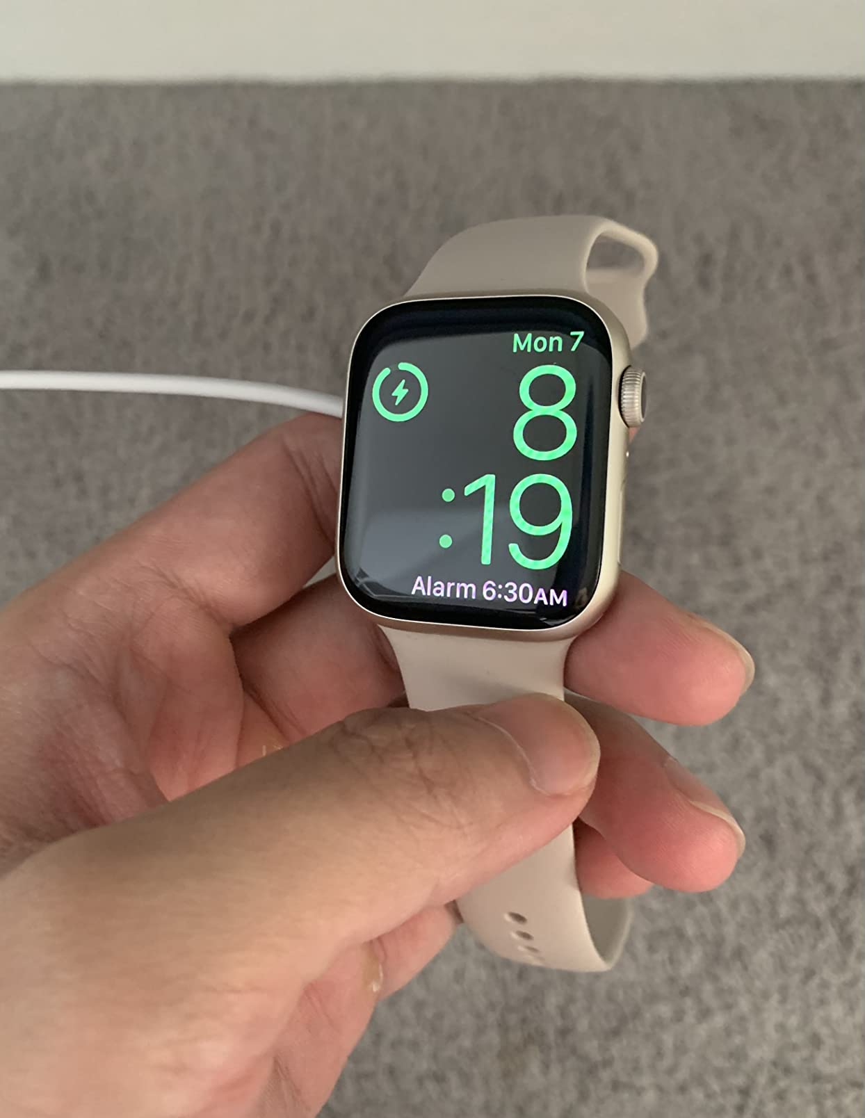 Apple Watch 8 Smart Watch w/ Midnight Case with Midnight Sport