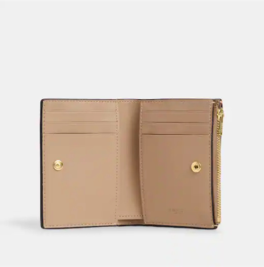 COAthtCH Classic Wallet
