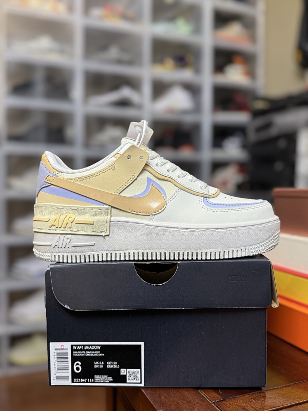 Nike Air Force 1