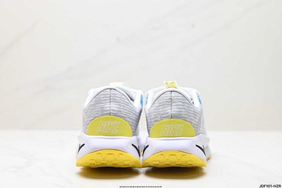 Nike MOTIVA