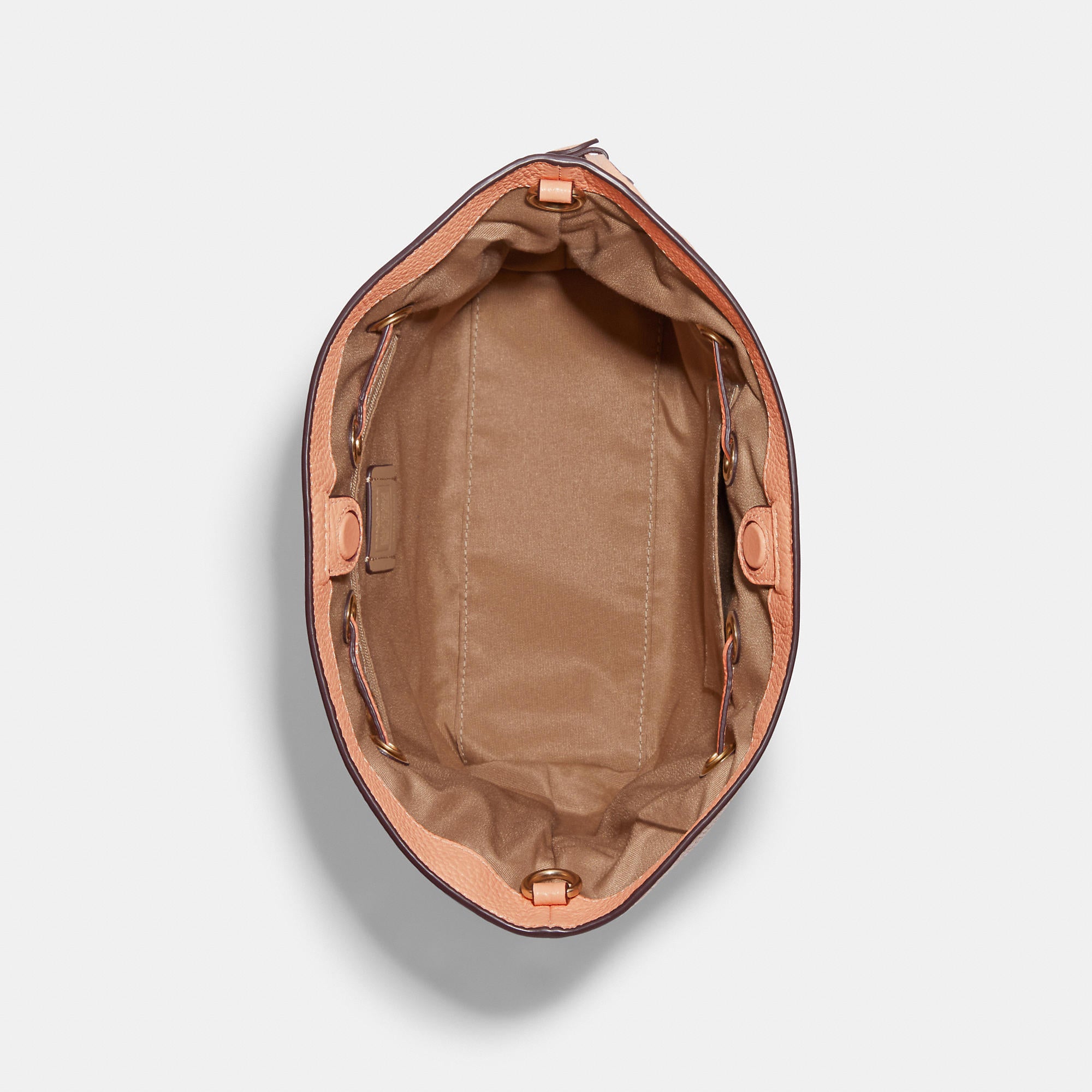 COAthtCH Classic handbags