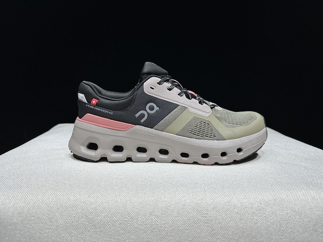 On Cloudrunner 2