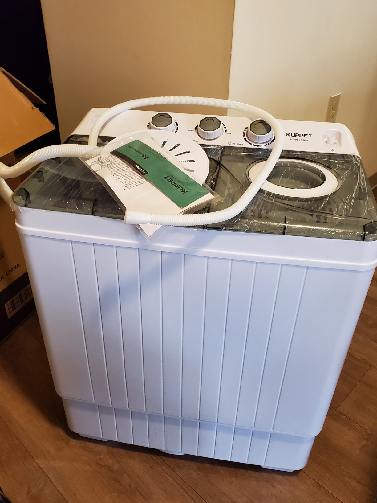 KUPPET Compact Twin Tub Mini Washing Machine 26lbs Capacity