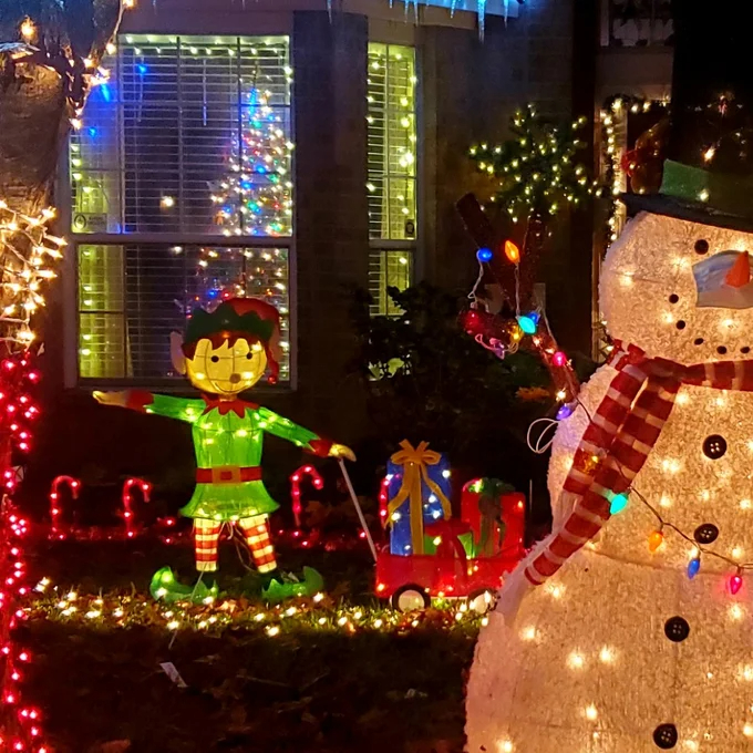 2 Piece Elf Pulling Wagon Lighted Display Set