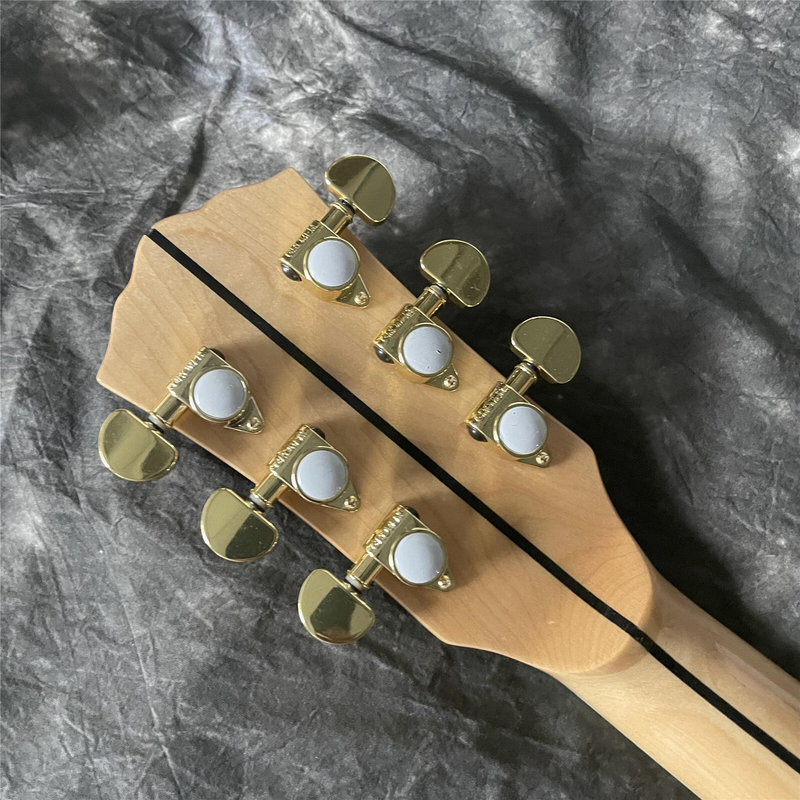 Solid Spruce Top 6-String Acoustic Guitar Flame Maple Back