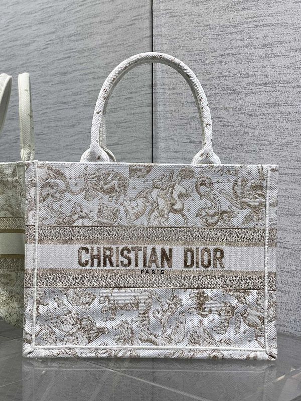 Dior Book Tote Medium Gold Baroque
