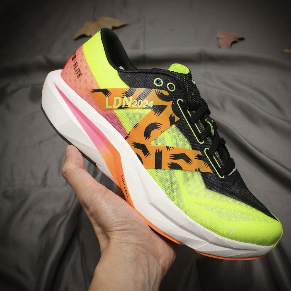 New Balance FuelCell Rebel V4