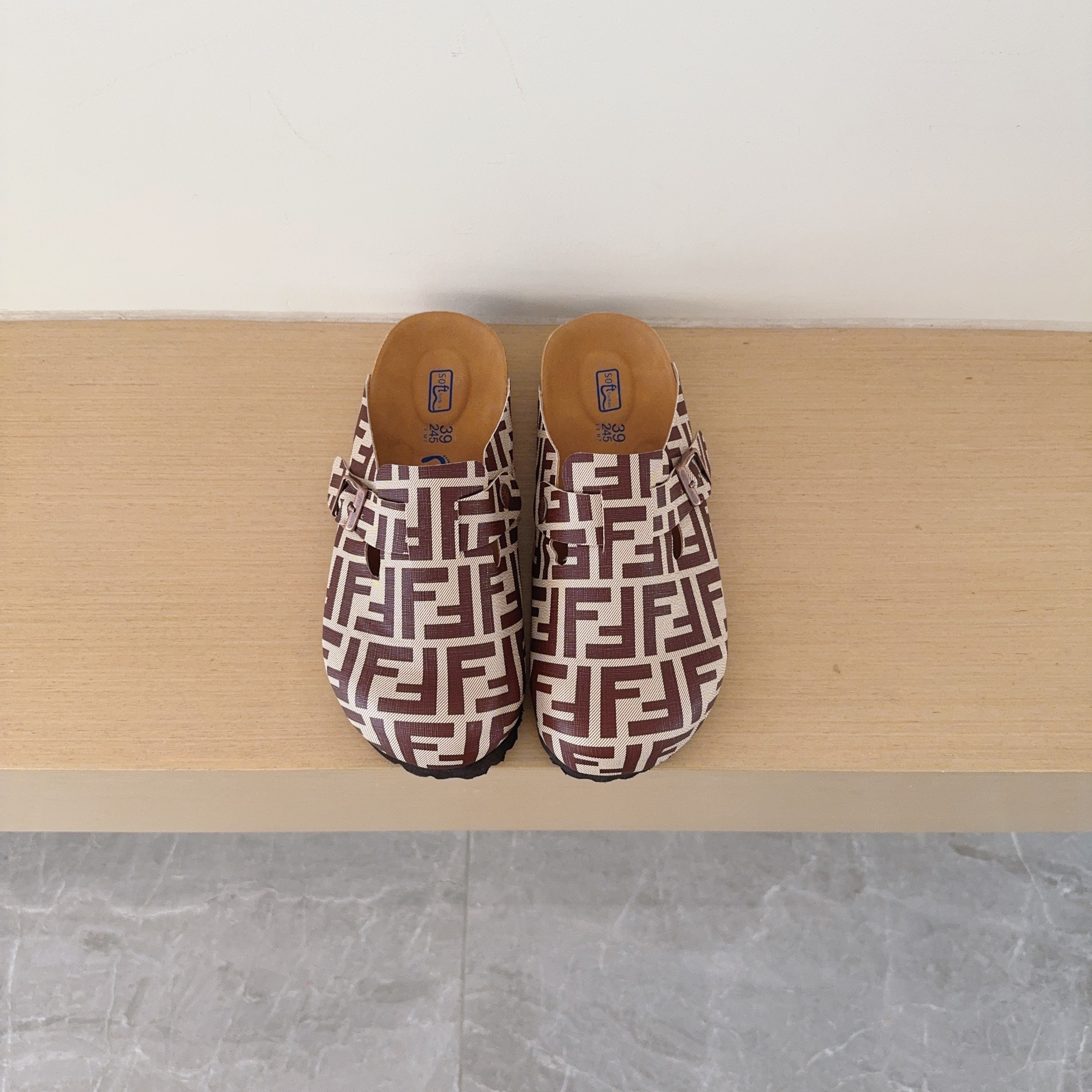 UGG Kids FF Check Birken-Style Clogs Adult And Kids