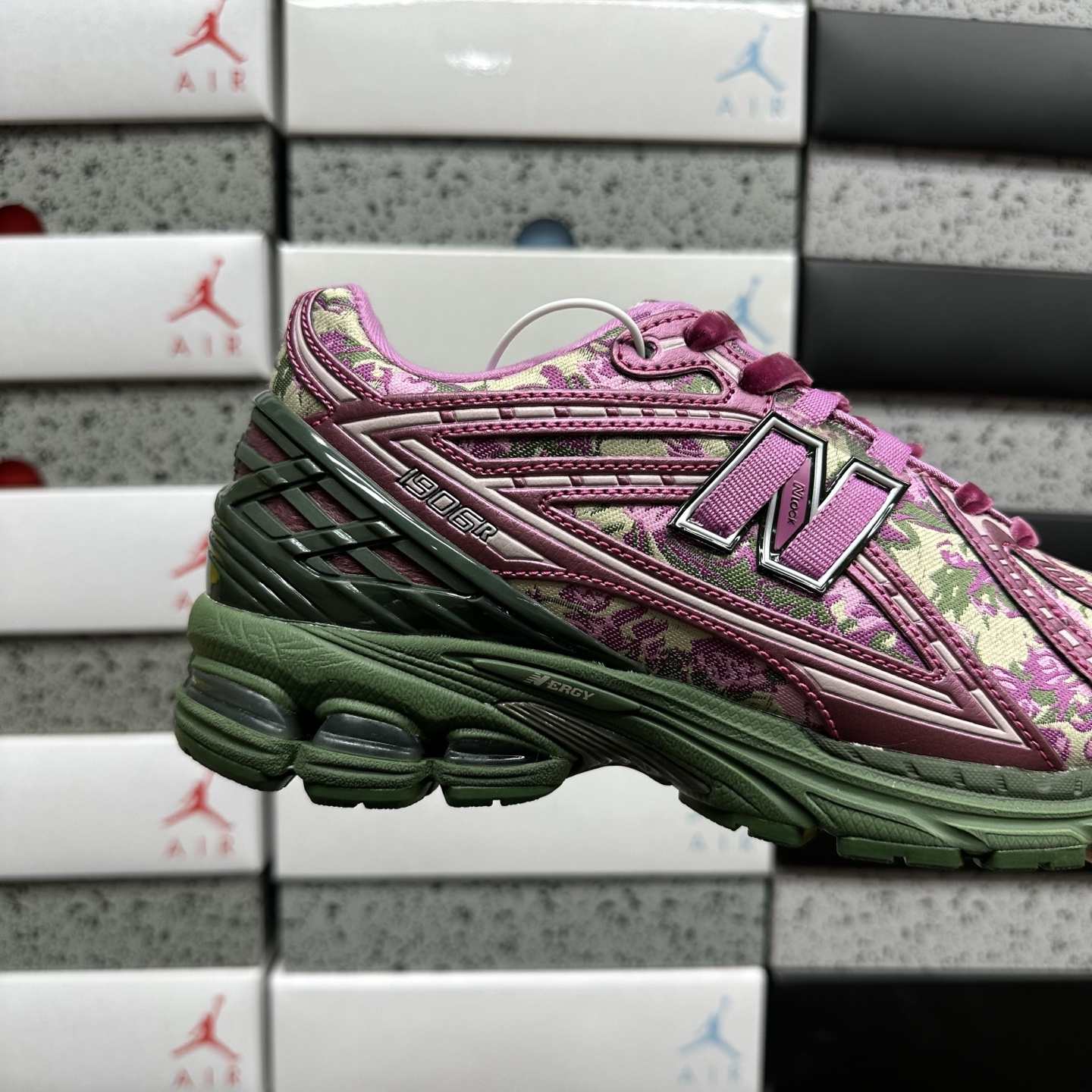 New Balance 1906 Sneakers detail 1