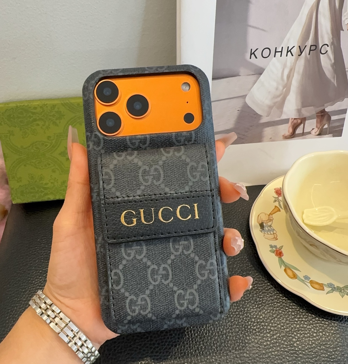 Gucci GG Supreme Monogram Card Holder Wallet Leather Luxury Phone Case