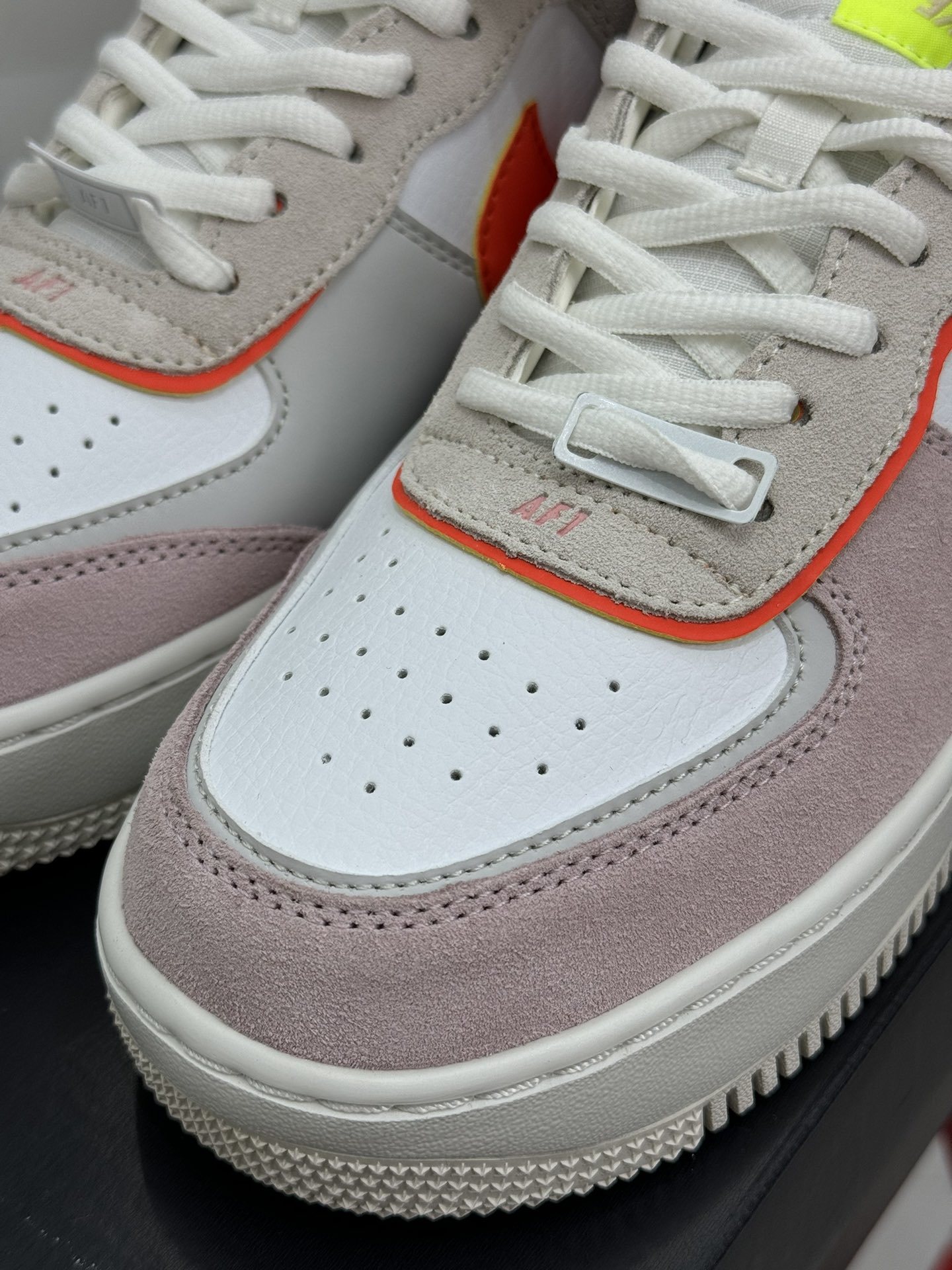Nike Air Force 1