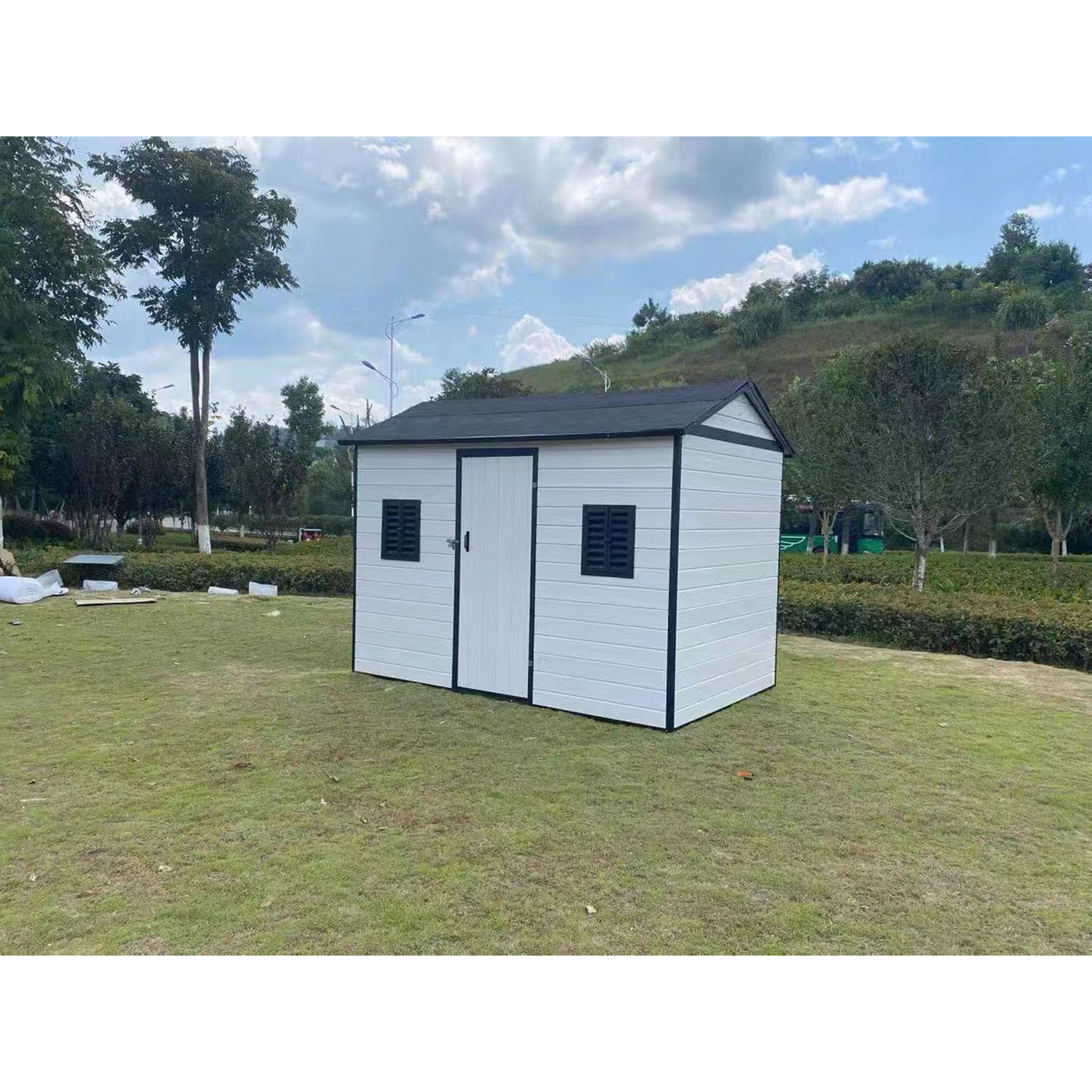 Outdoor storage room assembly simple mobile mobile tool room