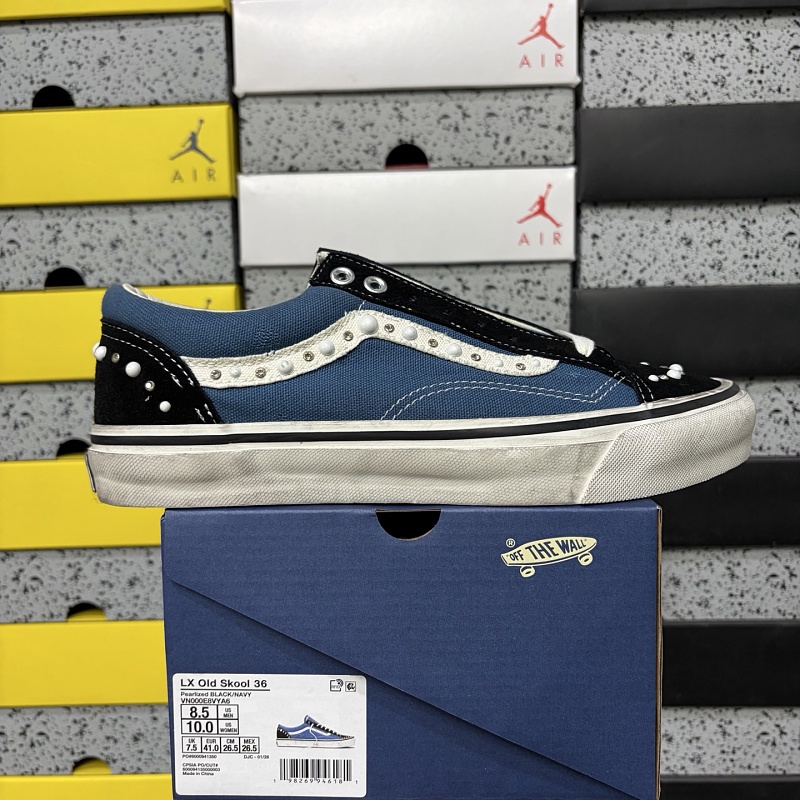 Vans Old Skool Navy Black Vintage Pearl Stud
