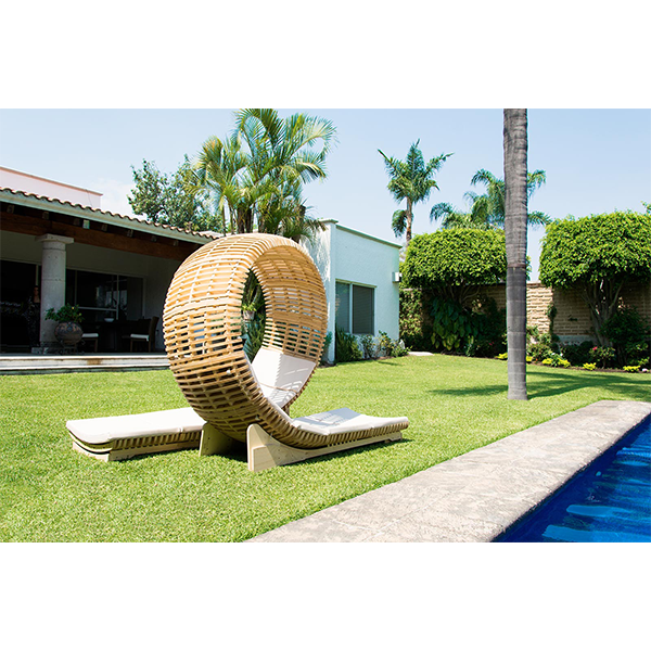 Double Chaise Longue