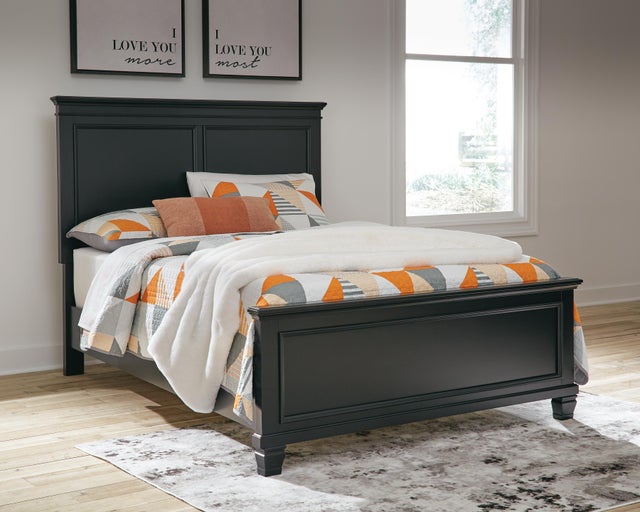 Lanolee / Fortman / Danabrin Panel Bed