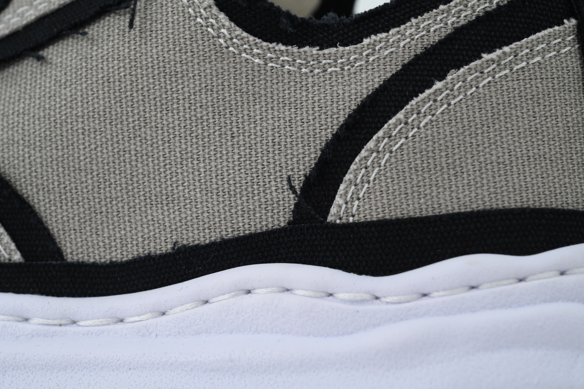 Mihara Yasuhiro Grey NO.717