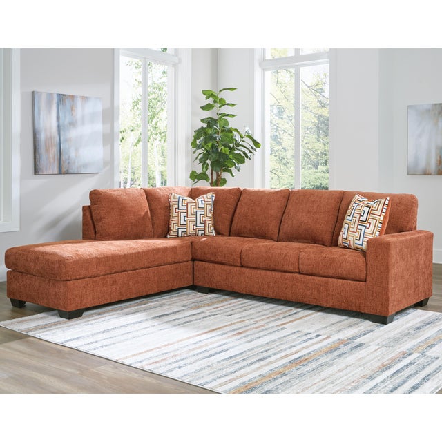 Aviemore 2-Piece Sectional with Chaise