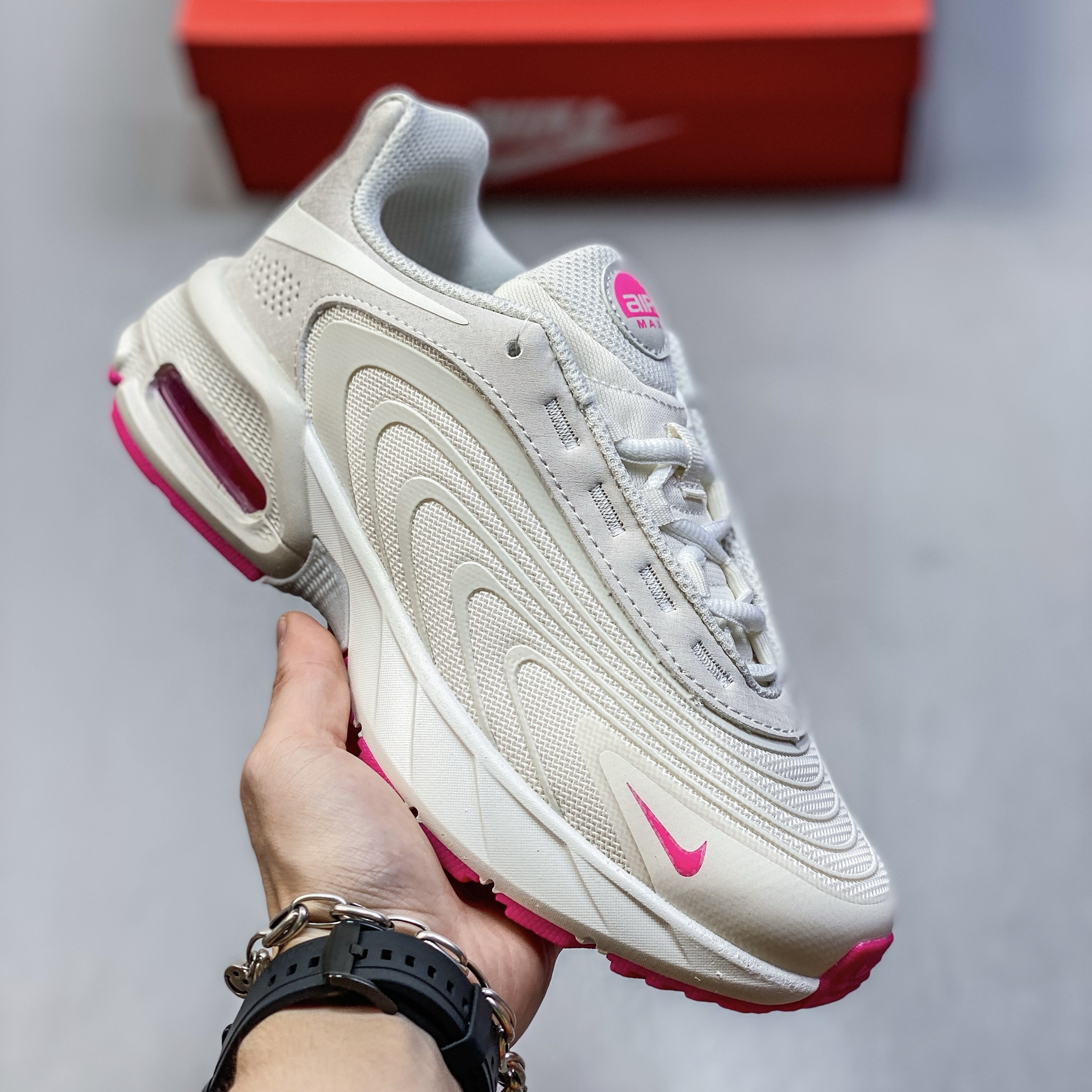 Air Max Fire 10